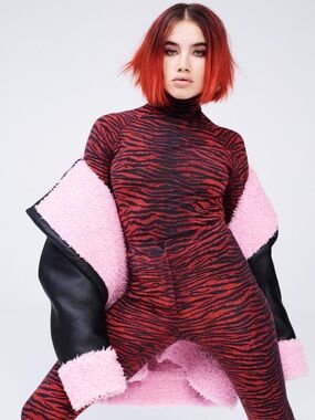 KENZO X H&M Red Black Zebra-Print Long Sleeve Turtleneck Top Size 8